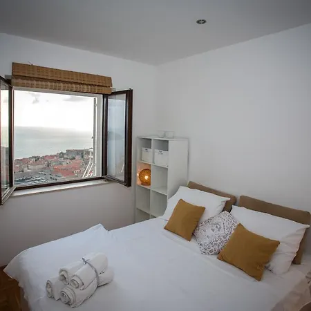 Grand View Apartmán